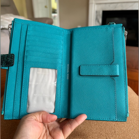 Michael Kors Snake Texture Leather Large Double Full Zip Wallet / Wrislet, Teal - Picture 11 of 15